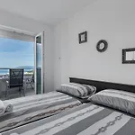Navis, Sea View Apartment