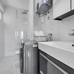 Apartment Navis, Sea View *
