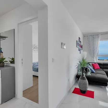 Navis, Sea View * Makarska