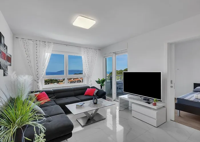 Navis, Sea View Apartament