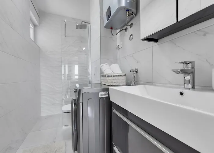 Apartament Navis, Sea View *